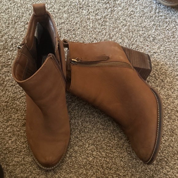 Blondo Shoes - Blondo Tan Ankle Booties
